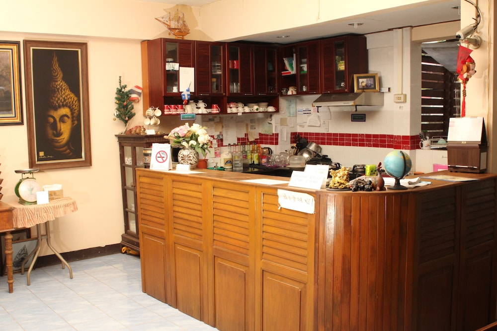 TR Guesthouse