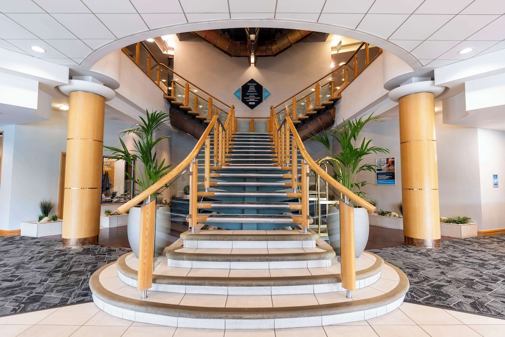 Bolton Vacations - The Bolton Stadium Hotel, a member of Radisson Individuals - Property Image 3