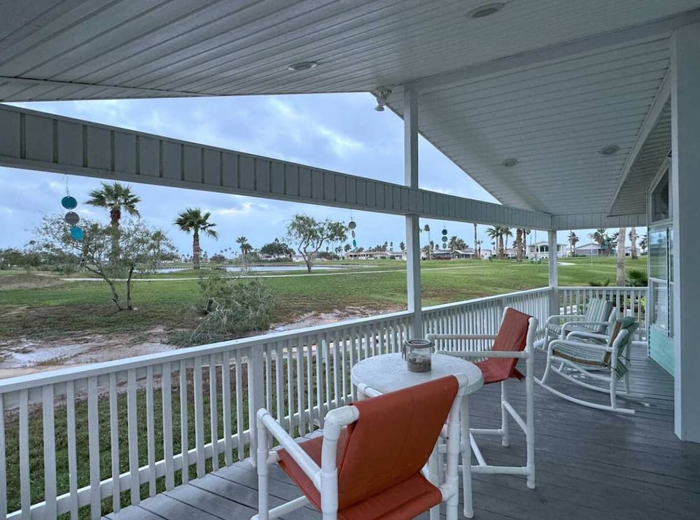 Stylish 2BR Waterfront Home w Pool Resort Access