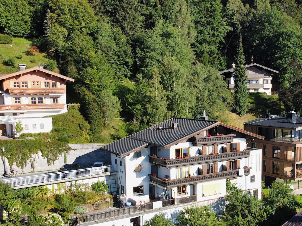 Apartments Haus Altenberger by we rent