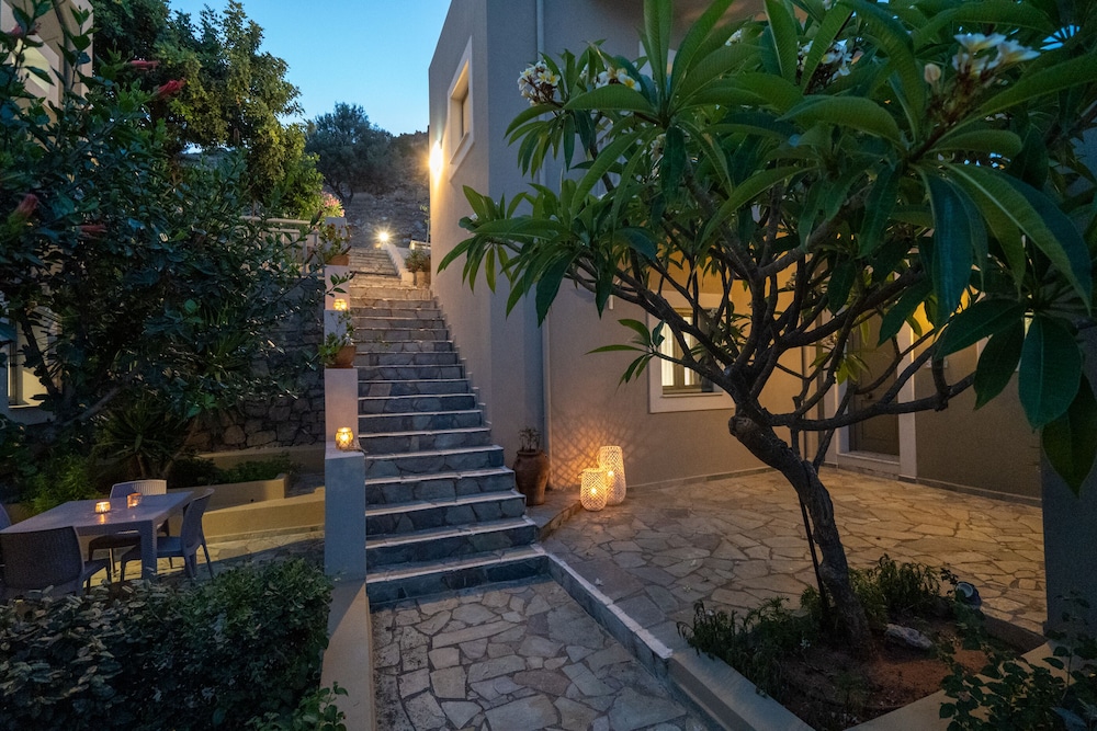 Blue View Villas