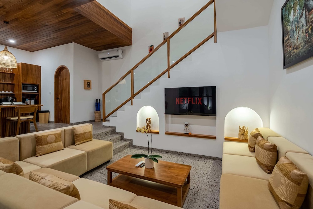 Villa Ambrogio C