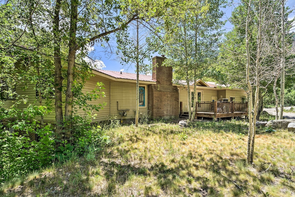Scenic Mountain Retreat < 3 Mi to Dtwn Ouray! view 3