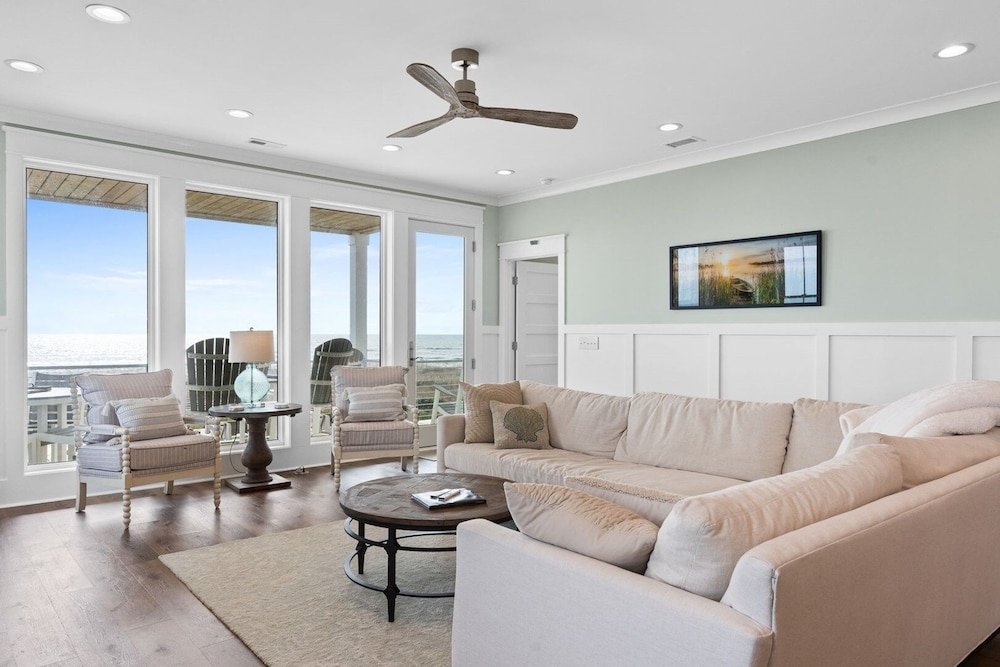 Fish-n-chips By The Sea 6 Bedroom Home by RedAwning view 5