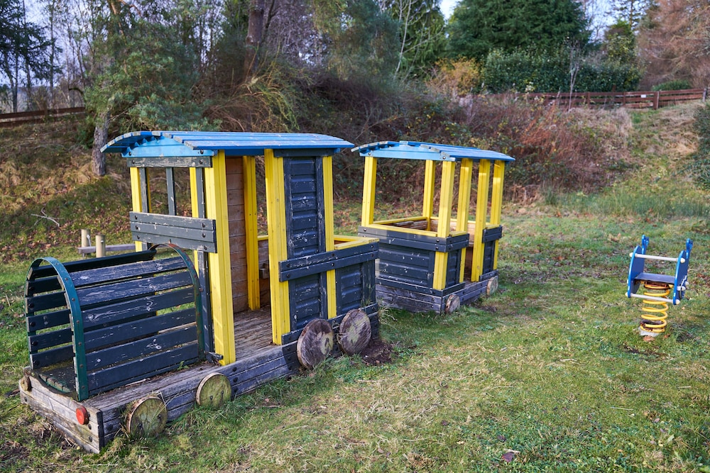 Linnhe Lochside Holidays