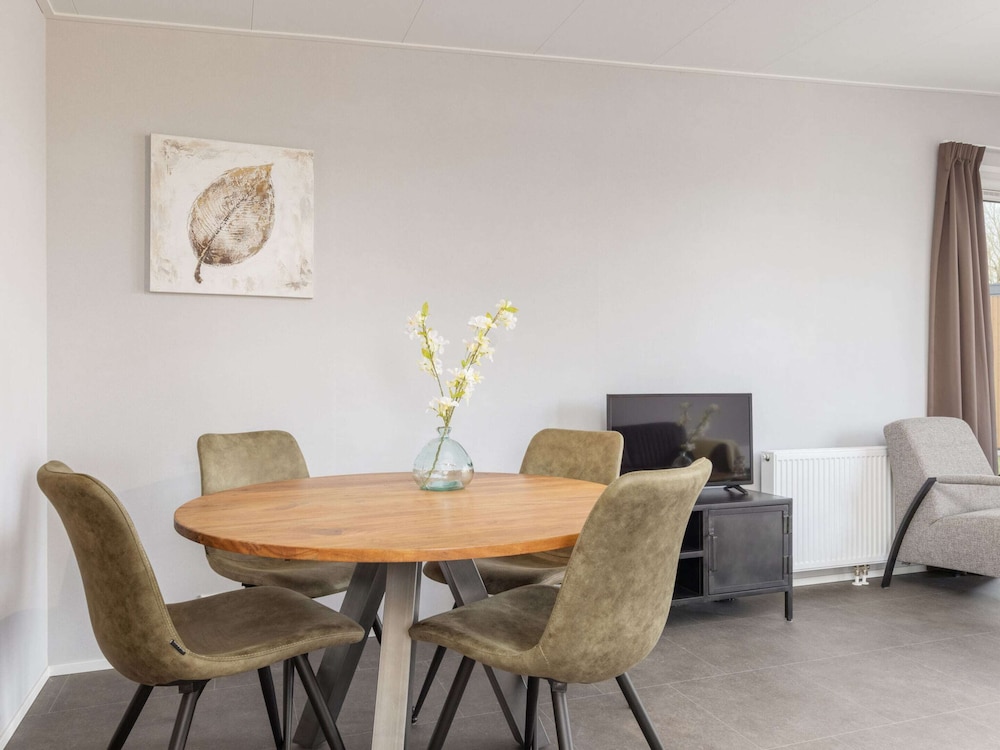 Chic Chalet Near Almelo