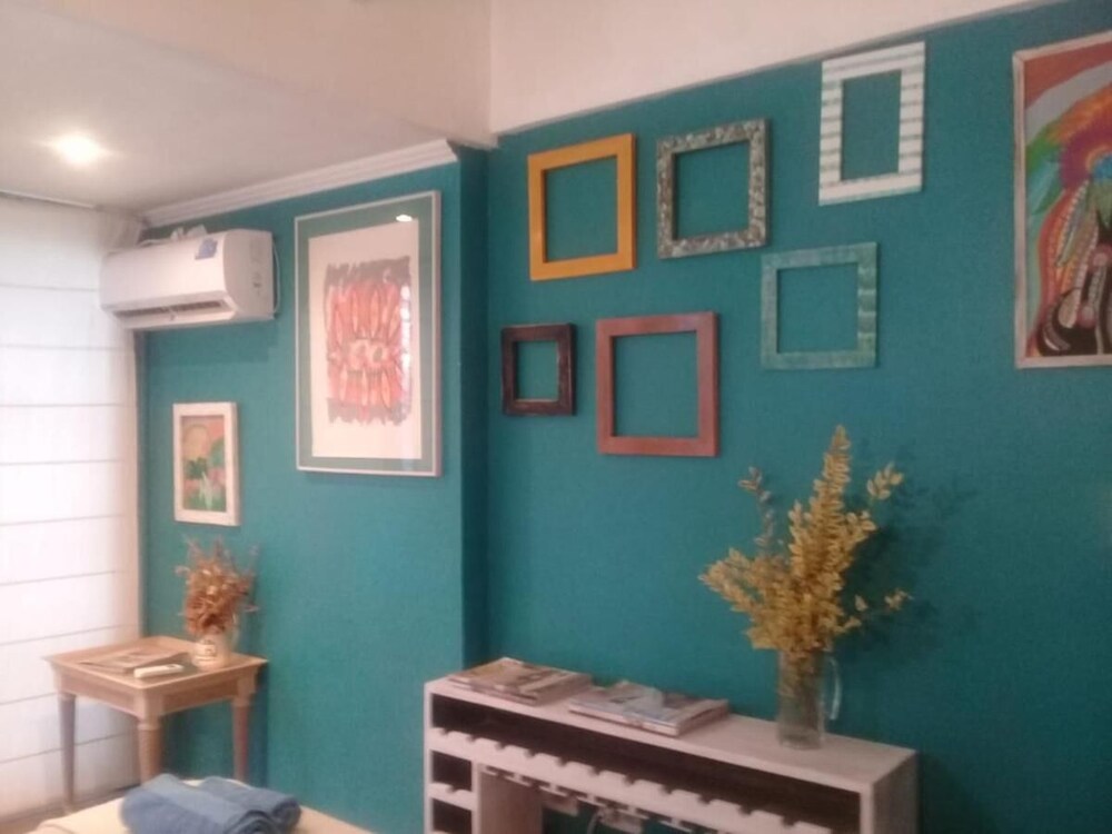 Dark Green House en Chacras de Coria