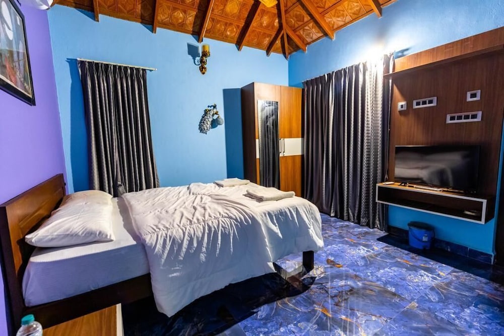The Seventh Heaven Resort & Ocean Stays view 5