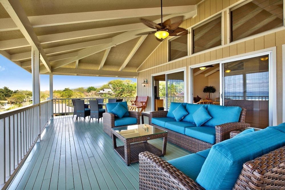 Penthouse - Spectacular Ocean Views - Across From Snorkeling Beach- Vrkcv