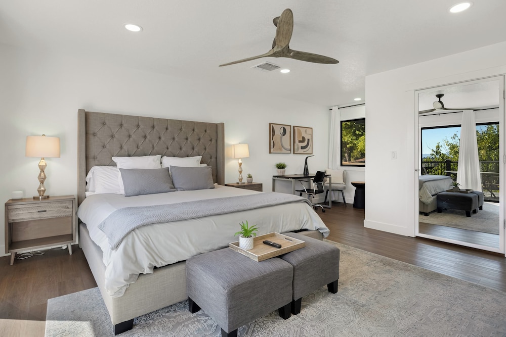 Paso Vista Bella by Avantstay Luxe Group Escape w/ Wine Country Views view 4