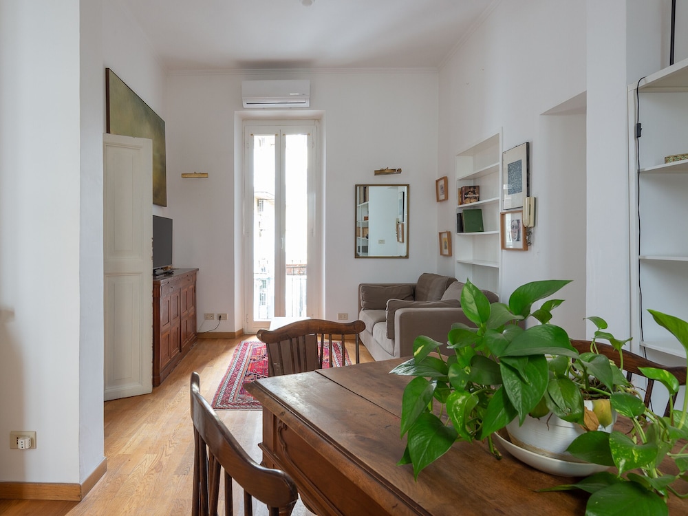 Fori Imperiali Balcony Apartment
