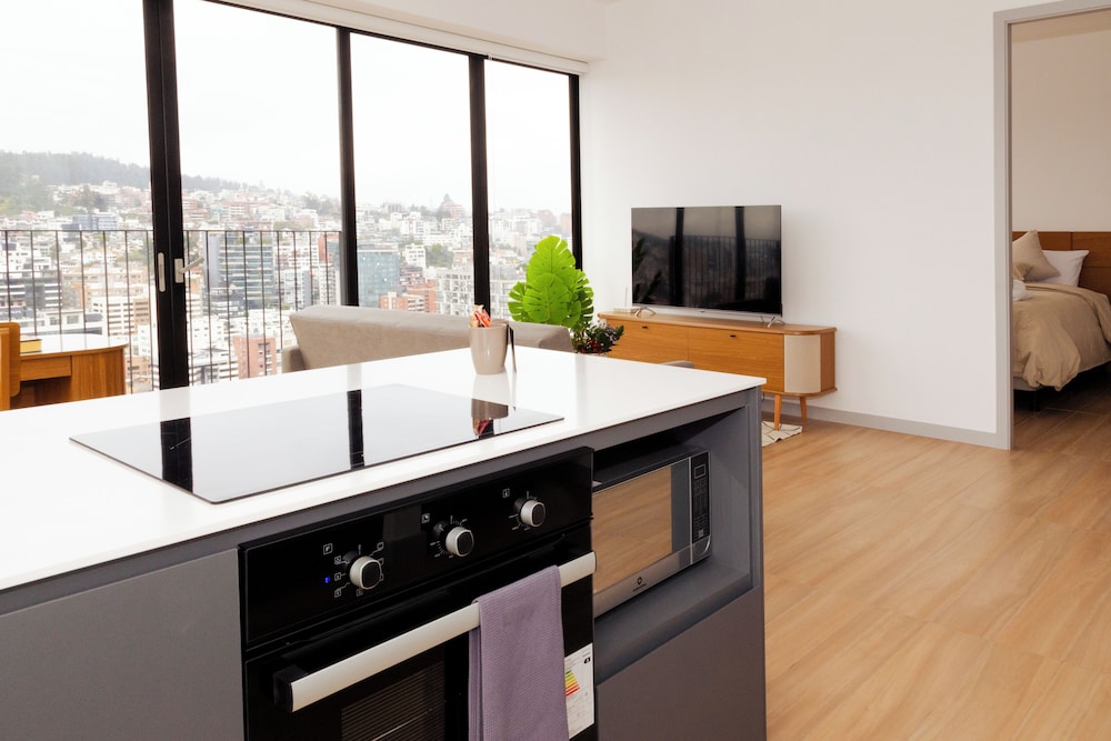 Top Rentals Qorner