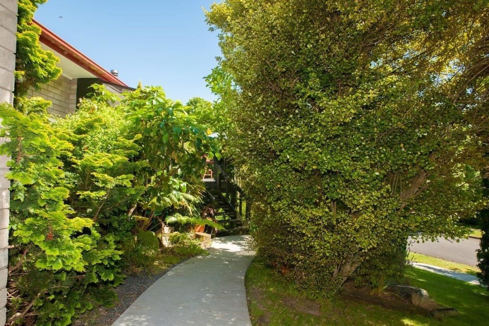 B&B on Marlowe