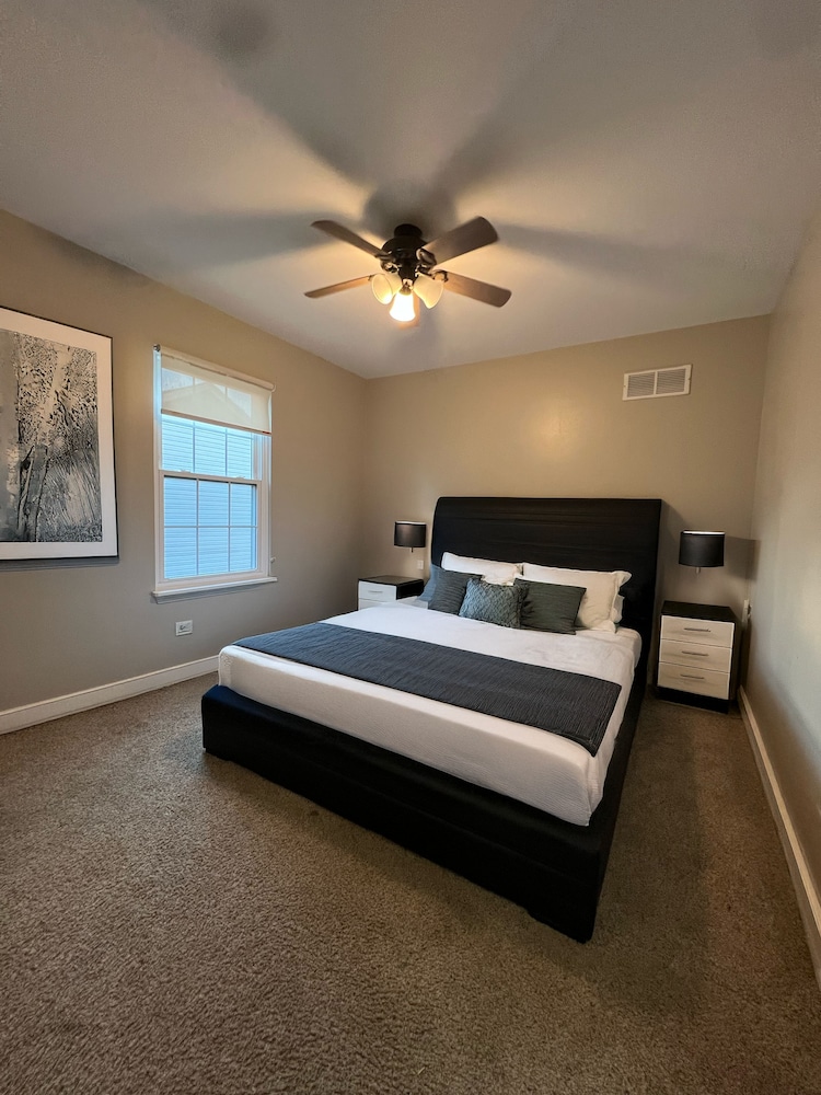 Modern 4 Bedroom Private Vacation Home