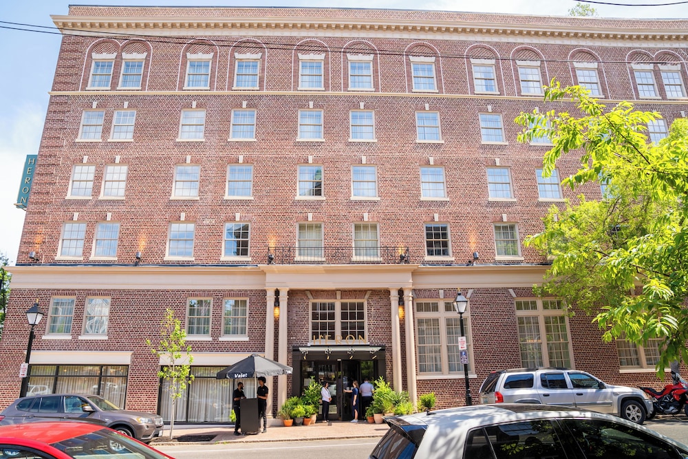 Hotel Heron Old Town Alexandria - Property Image 6