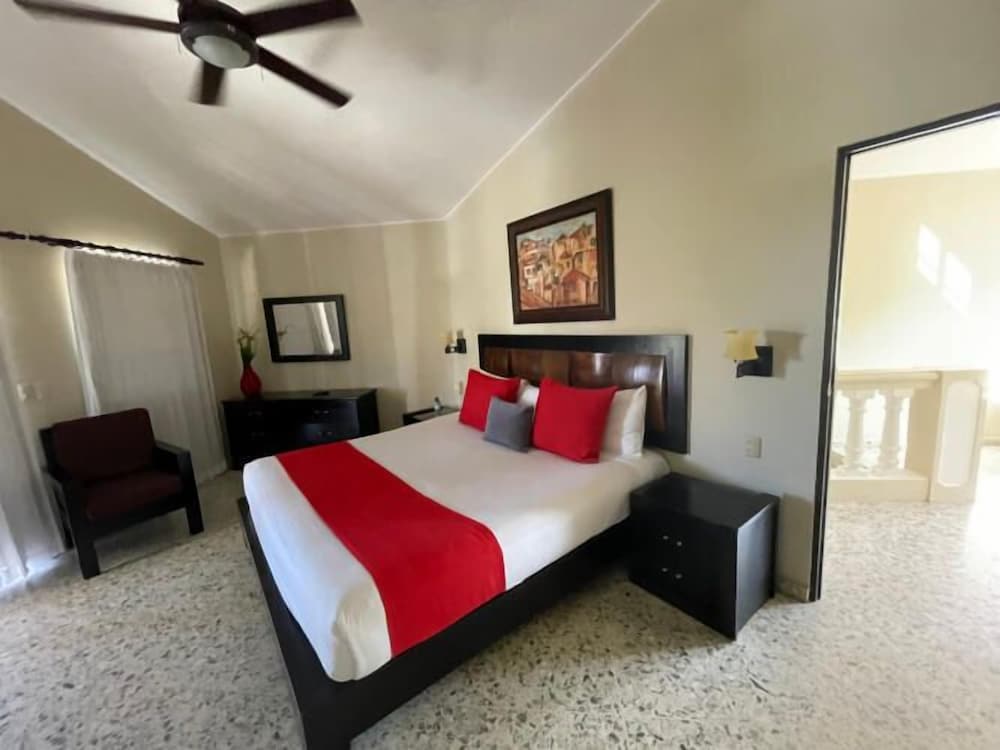 Lifestyle Royal Suites - Property Image 24