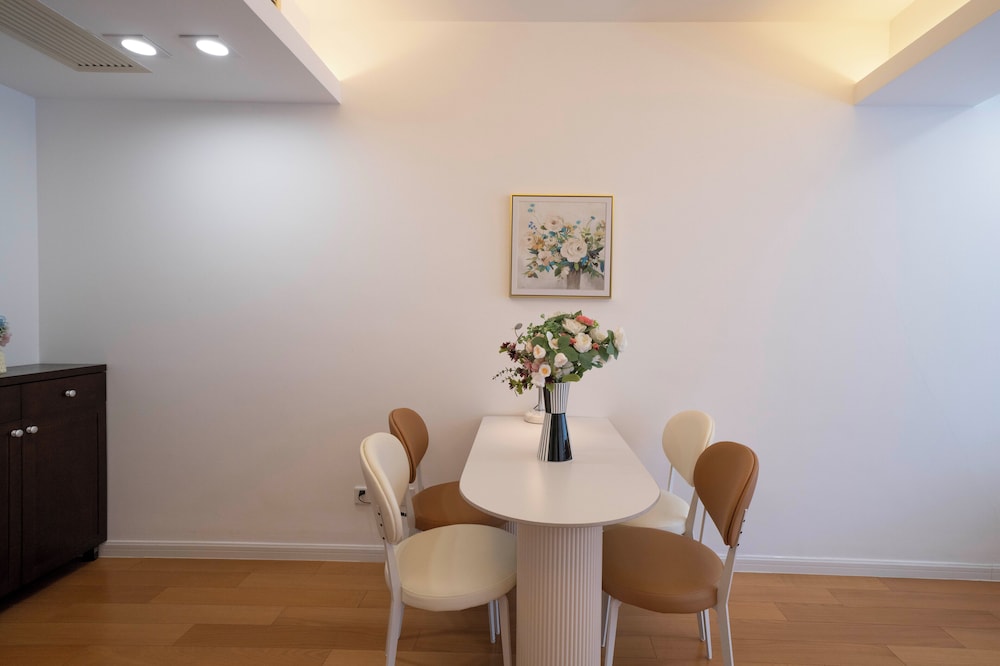 Tyms 1BR 1BA Apt Yongxin Century