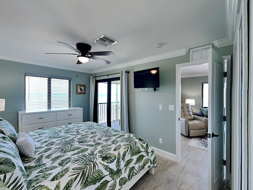 Seaside 5 by Distinctive Beach Rentals