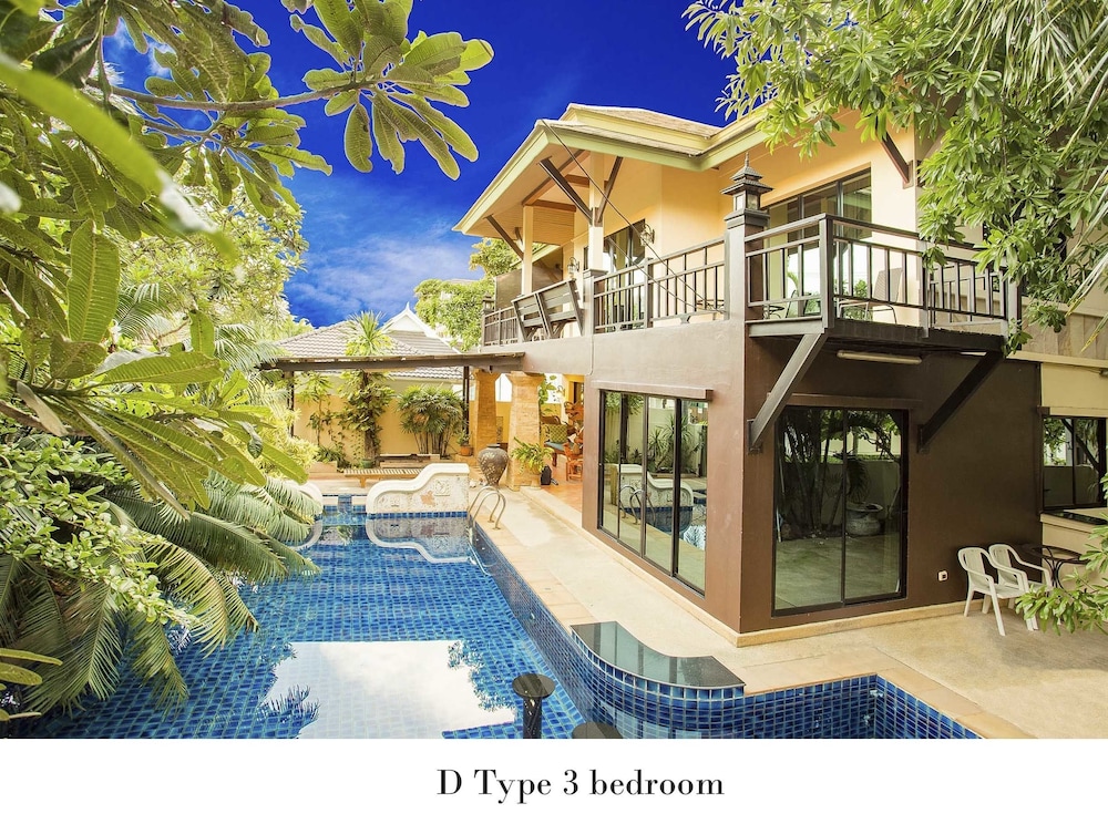 Natcha Pool Villa Pattaya