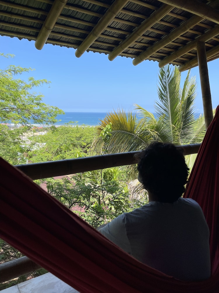 Punta Hills Montanita