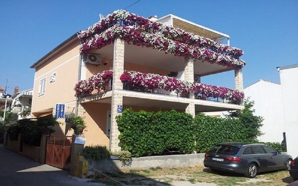 Zdenka - Cosy Apartments for 2-3 Person - A3C view 5