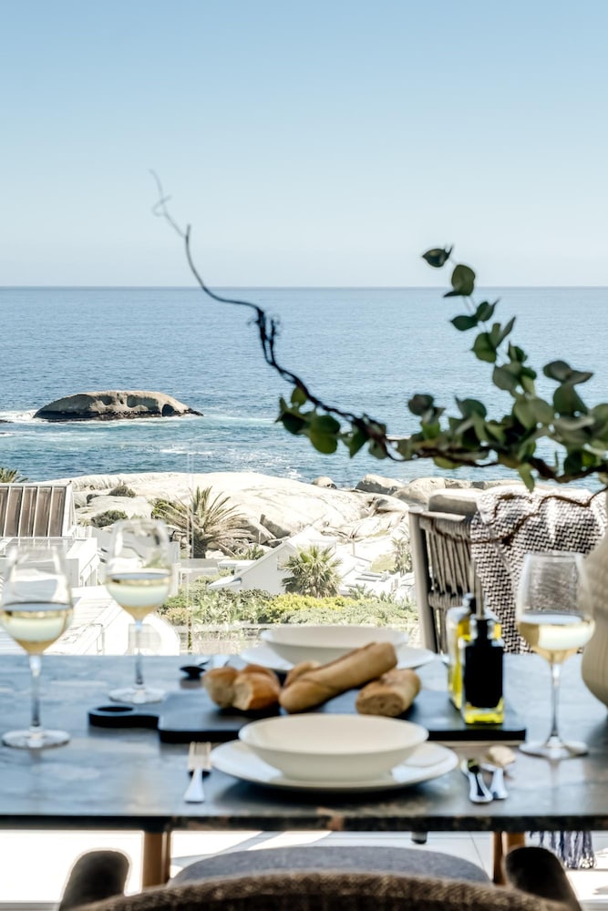 Sea View 3bed Camps Bay Apt Sapphire Tide Pad