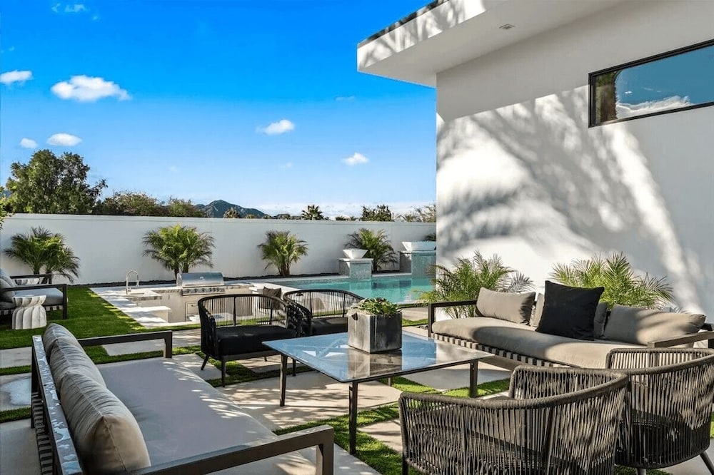 Exclusive Stay w/ Pool & Hot Tub Bravo Villa #14 by Avantstay