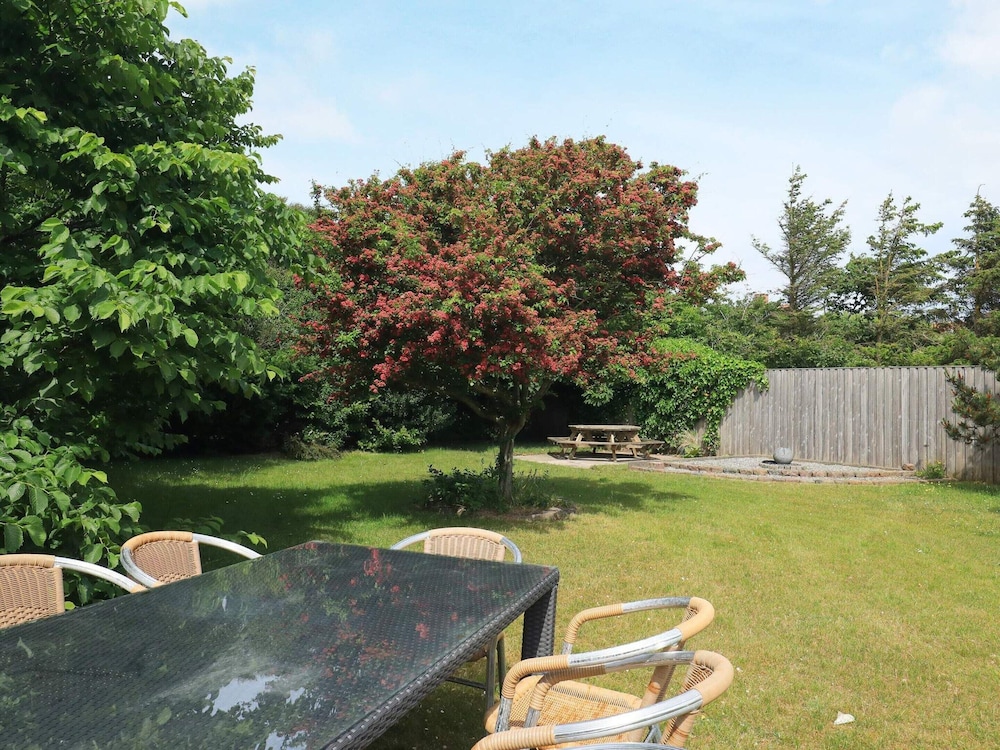 6 Person Holiday Home in Lokken-by Traum view 2
