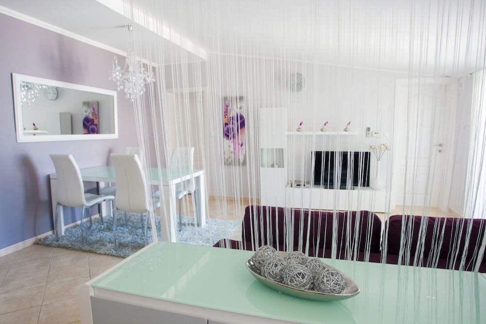 Apartments and Rooms Milcetic