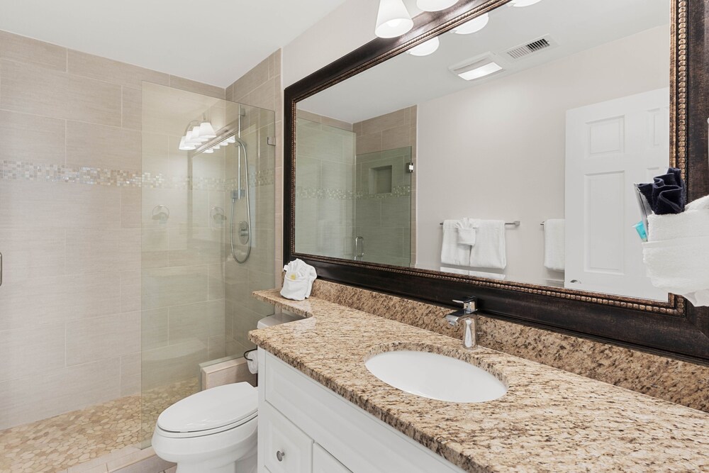 Grandview 2 Bedroom Condo