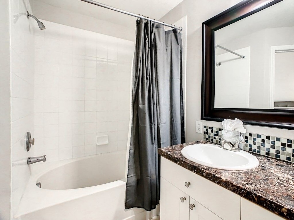 Windsor Palms Townhome W/private Pool Near Disney 3 Bedroom Townhouse