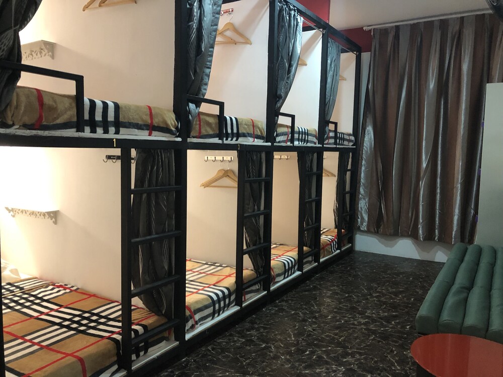 OSS Backpackers Hostel