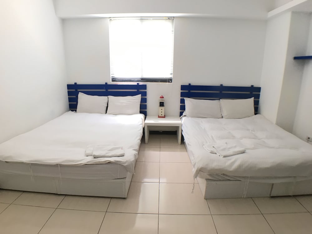 Taichung Go-Around Hostel