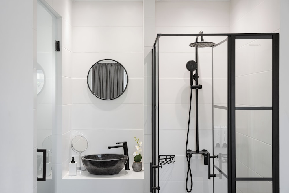 Athens Golden Light Premium Residence
