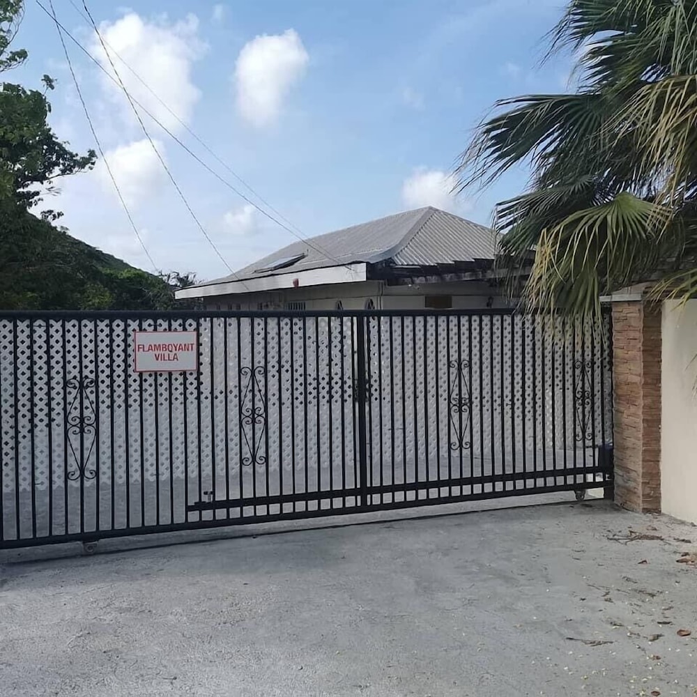 Flamboyant Villa