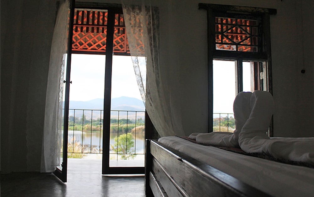 Phu-Anna Eco House