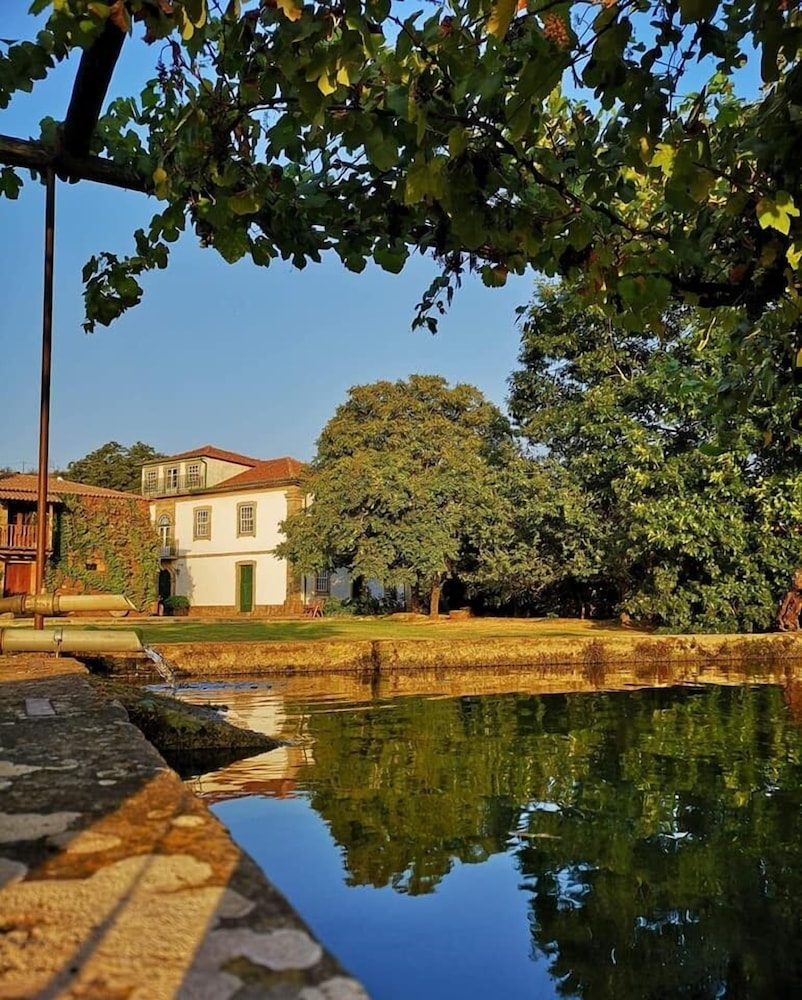 Casa de Baixo - Petit Hotel