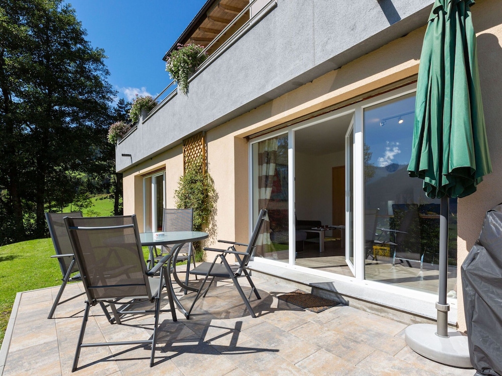Apartment in Kaprun Near Ski Slopes