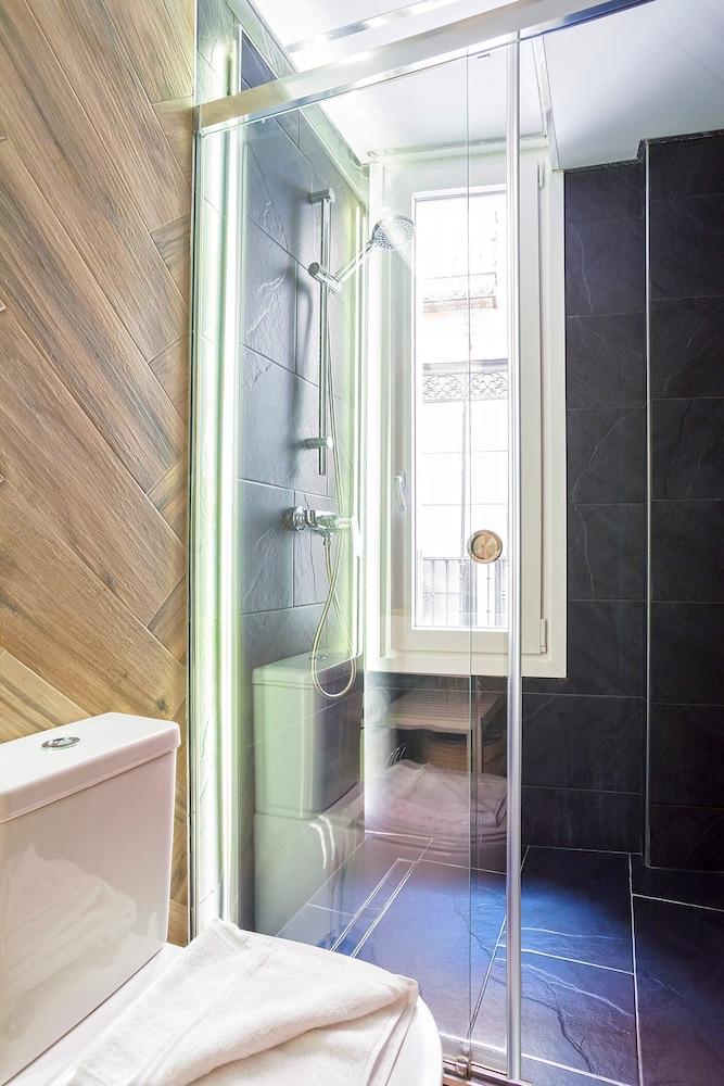 Bright Apartment in Sevilla Center. Murillo VI