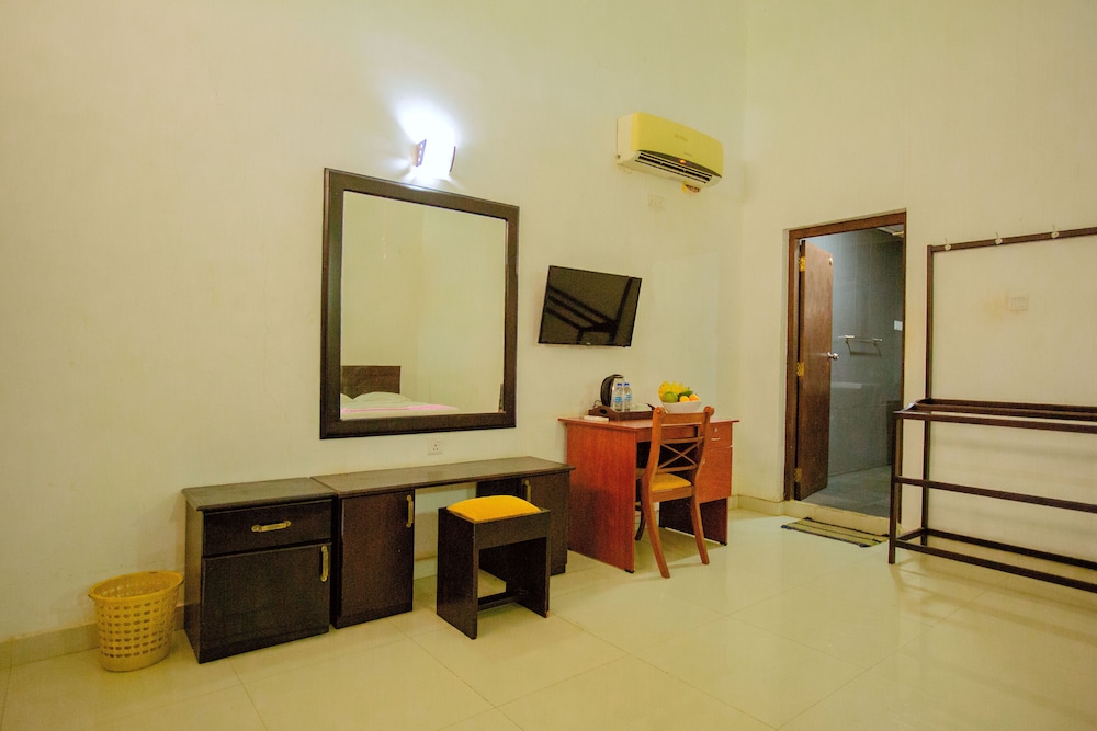 Hambantota Rest House