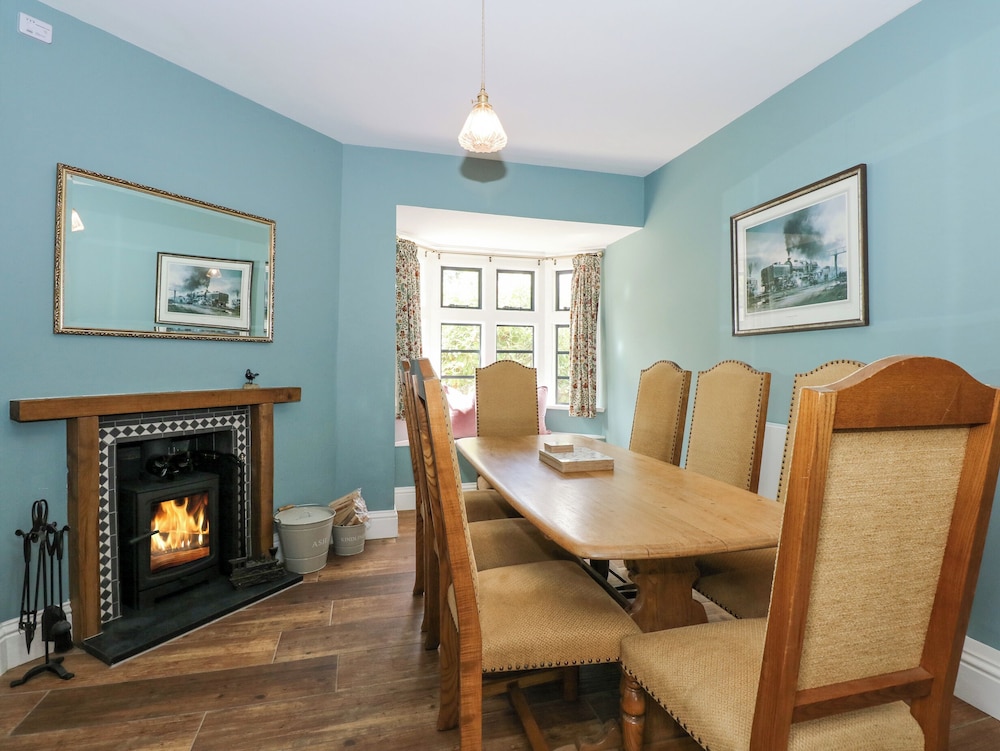 Kylemore Railway Cottage