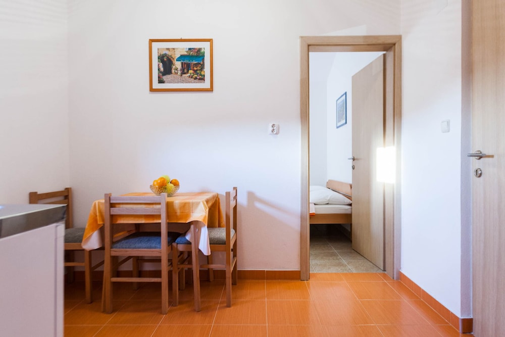 Cozy Apartments in Zadar With Sea and Mountain Views