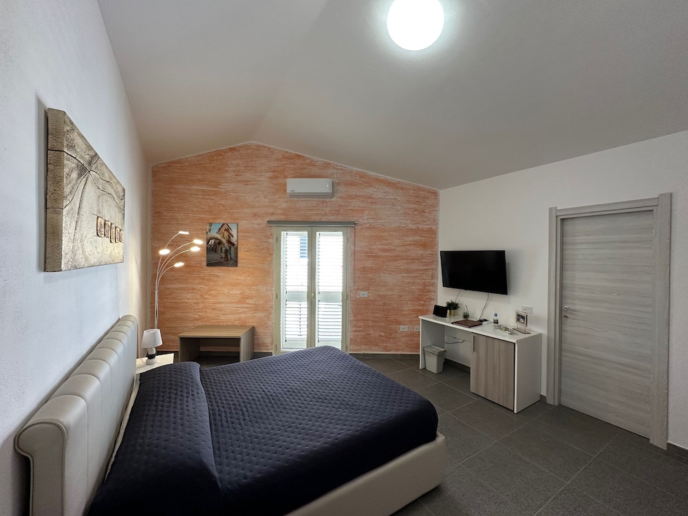 LXR Rooms Carloforte photo 5