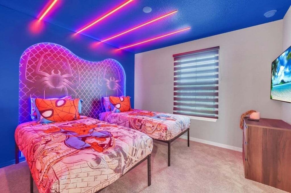 Amazing Theme Rooms Kids Will Love! 5 Bedroom Townhouse