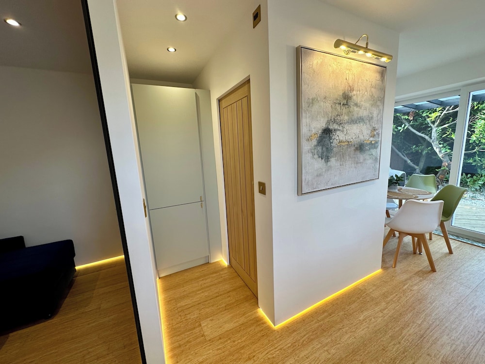 Luxurious Guest House in Yorkshire With Parking