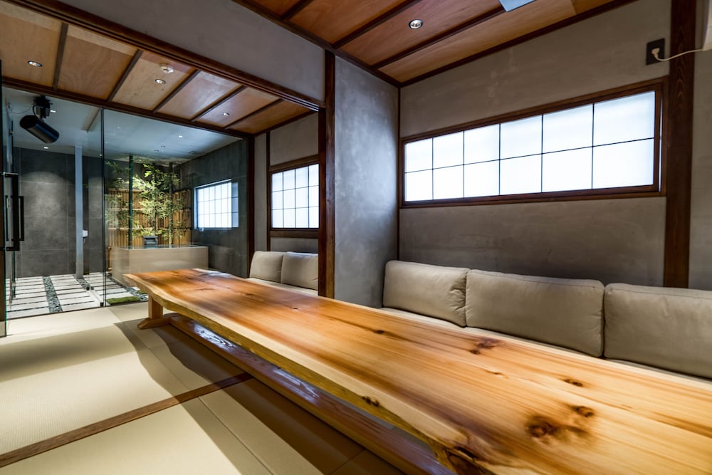 meeting & event spaces