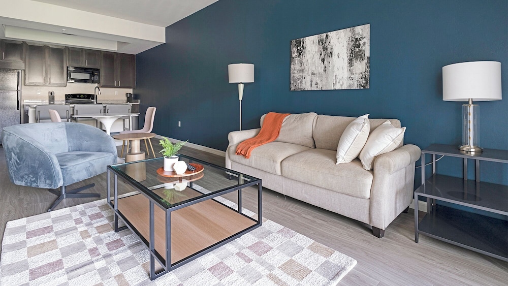 Landing Amazing 1bd, Game Room, Gym
