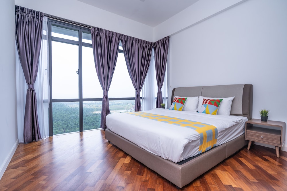 OYO Home 89725 Beautiful 3br Grand Medini photo 6
