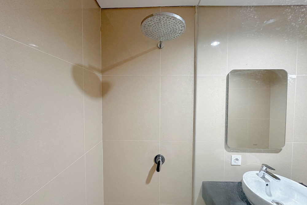 Ivory Nest 2Br At Grand Sungkono Lagoon Apartment