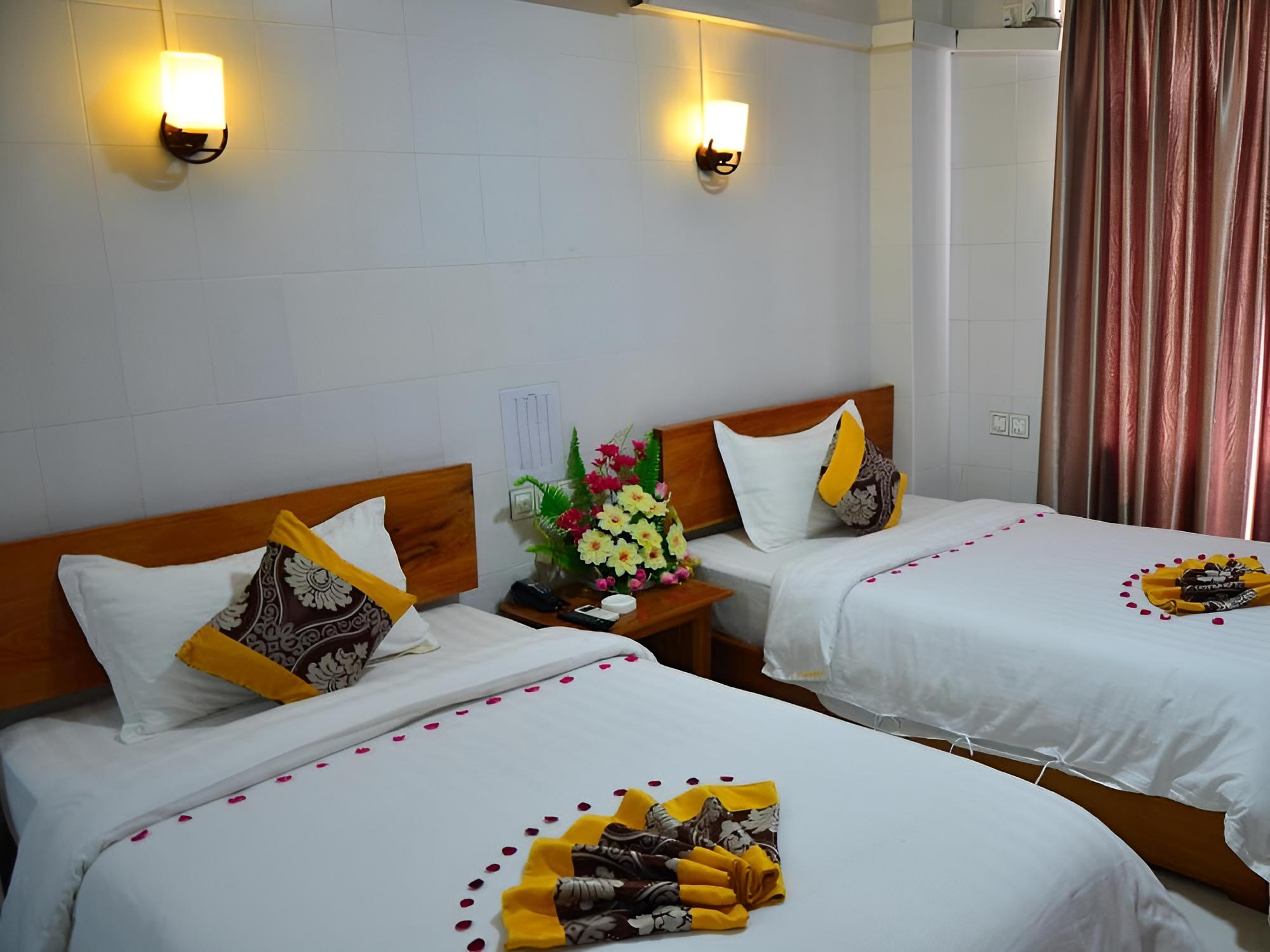 Ye Myanmar Hotel